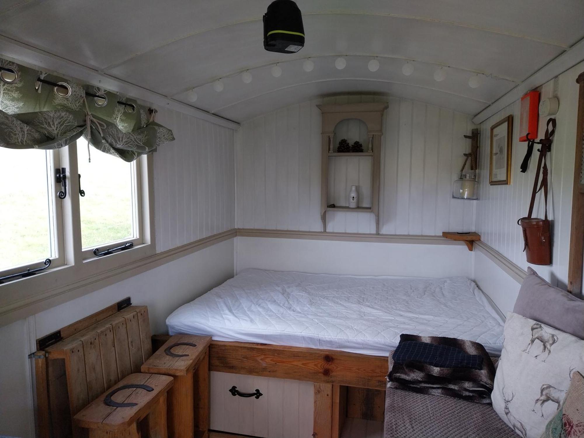 Meadowbeck - Shepherd Huts Fylingdales المظهر الخارجي الصورة