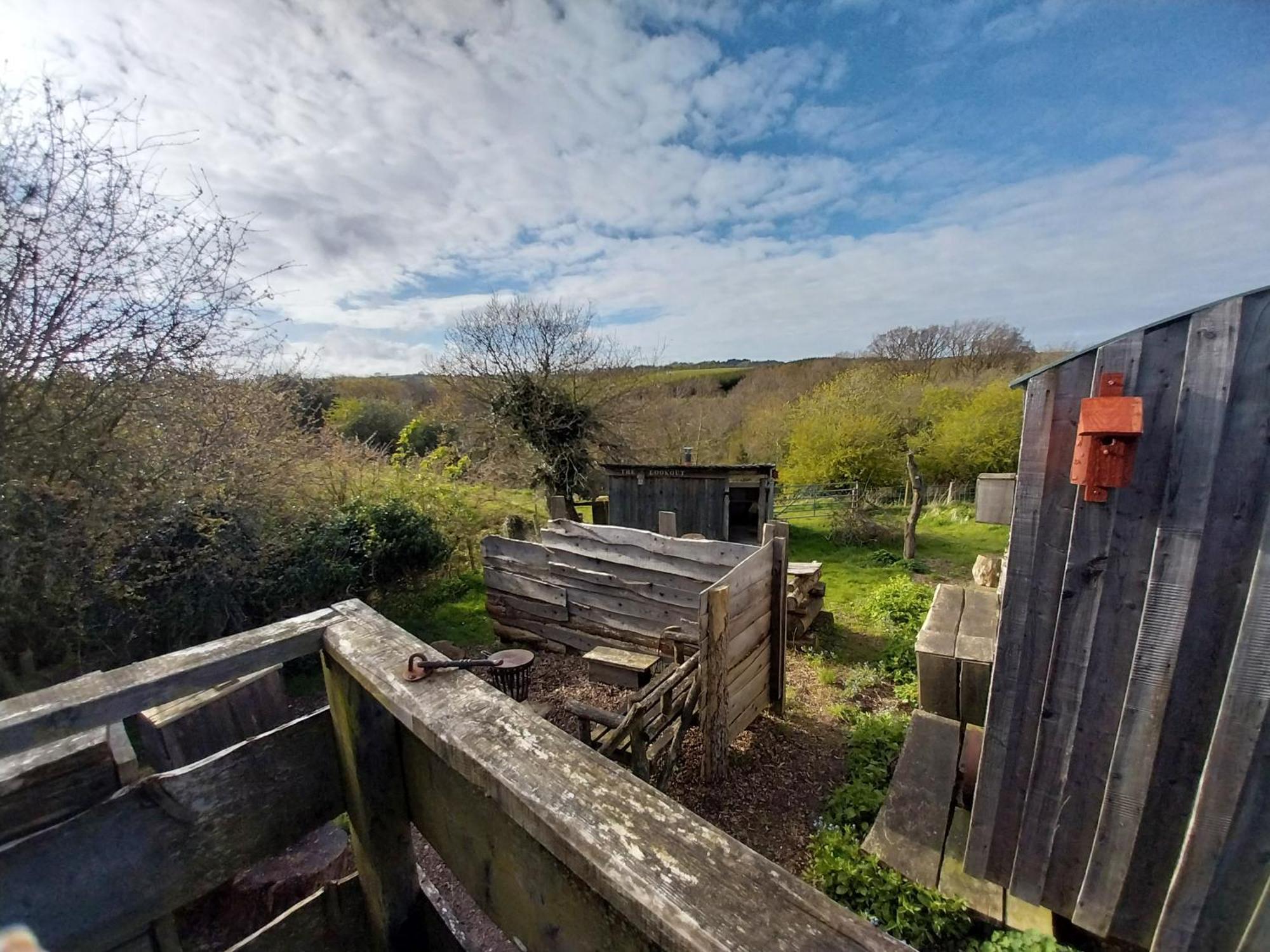 Meadowbeck - Shepherd Huts Fylingdales المظهر الخارجي الصورة