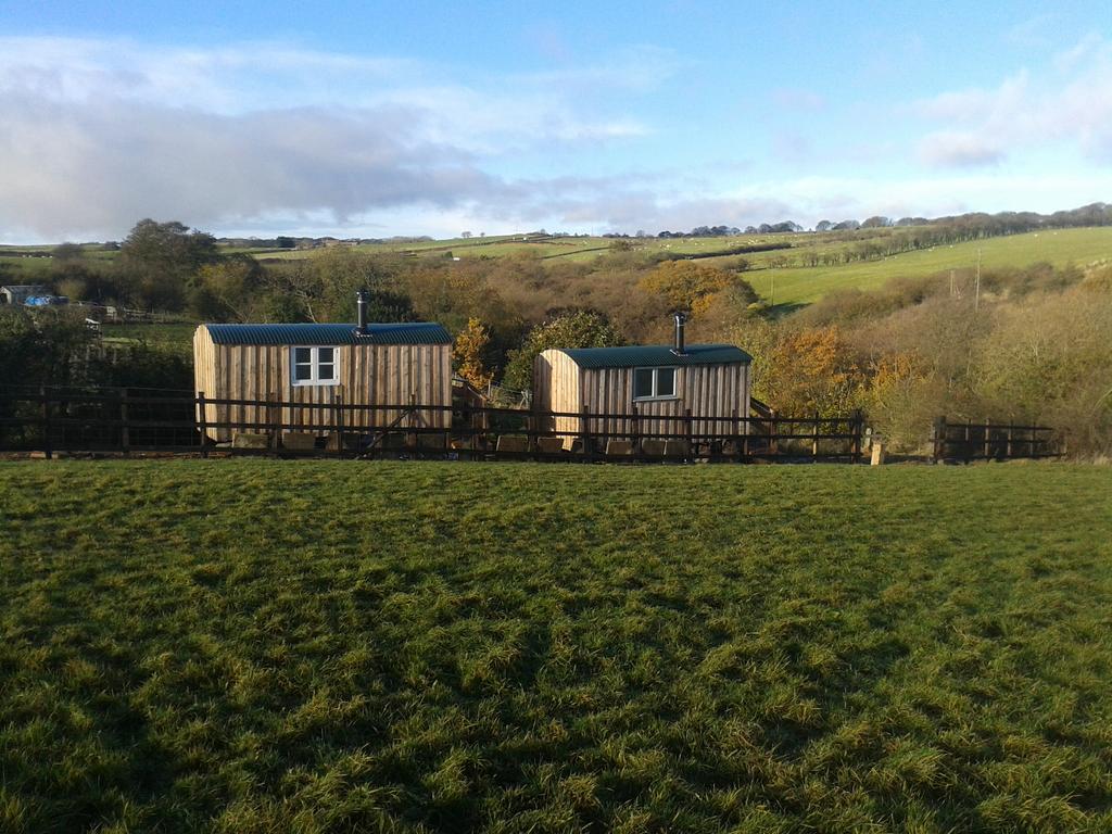Meadowbeck - Shepherd Huts Fylingdales المظهر الخارجي الصورة